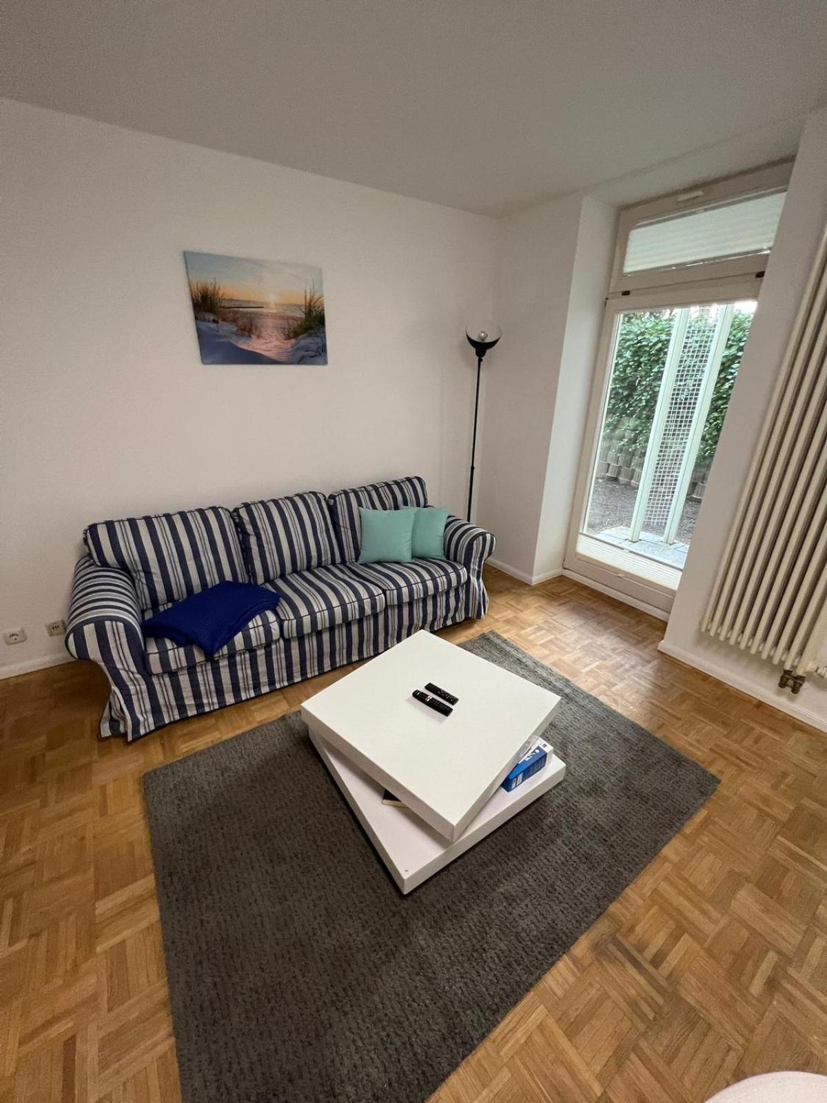 Apartment Bernstein Ruhig, Familienfreundlich Mit Garten Rostock Eksteriør bilde