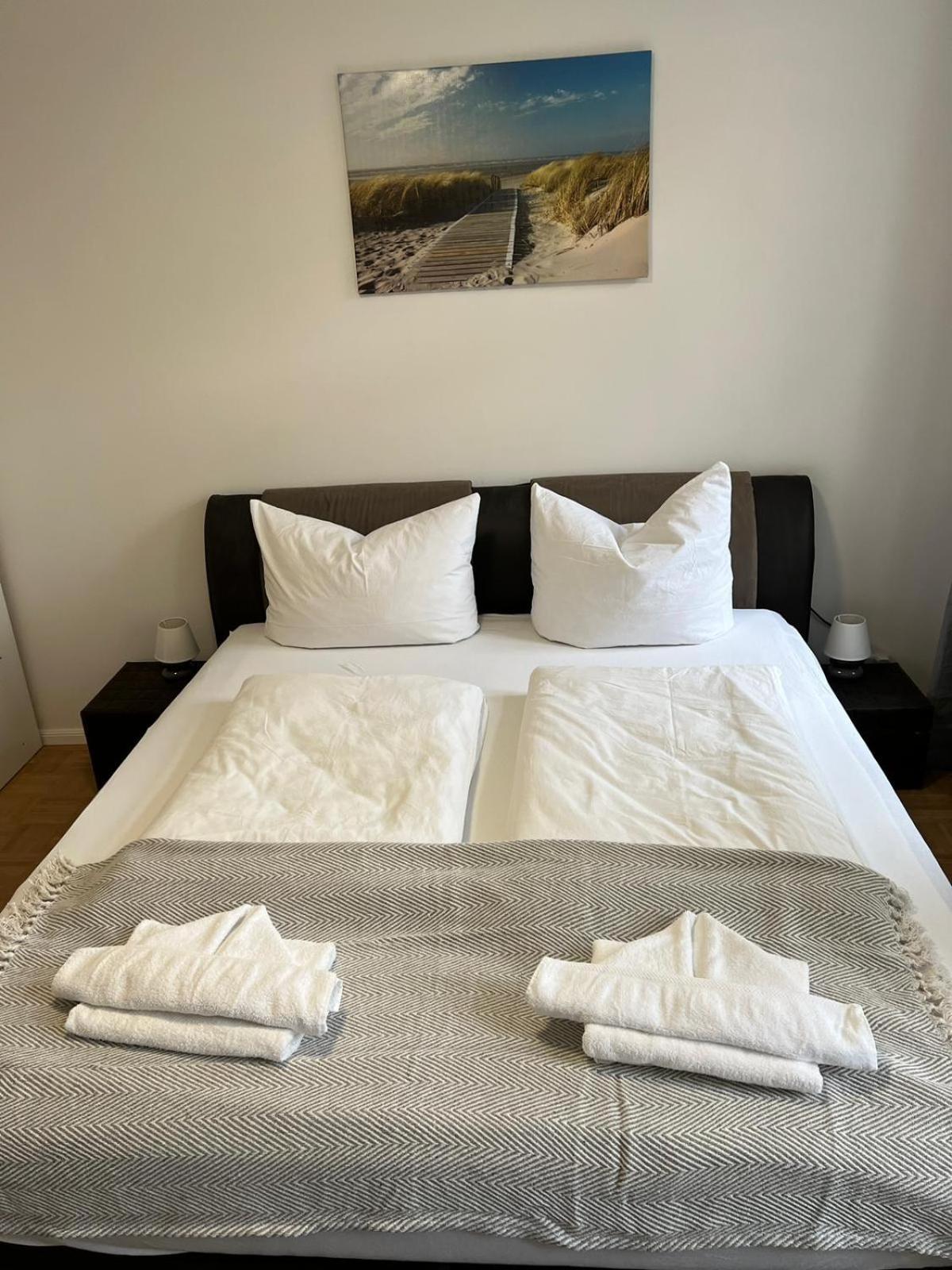 Apartment Bernstein Ruhig, Familienfreundlich Mit Garten Rostock Eksteriør bilde